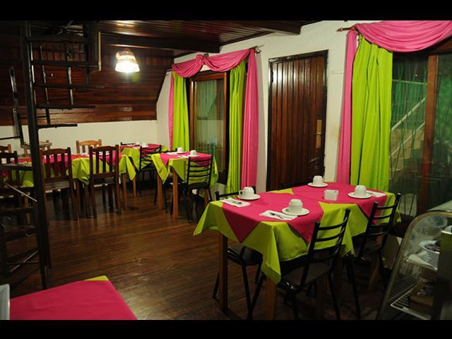 Residencial Los Rios Hotel Пуерто Игуасу Екстериор снимка